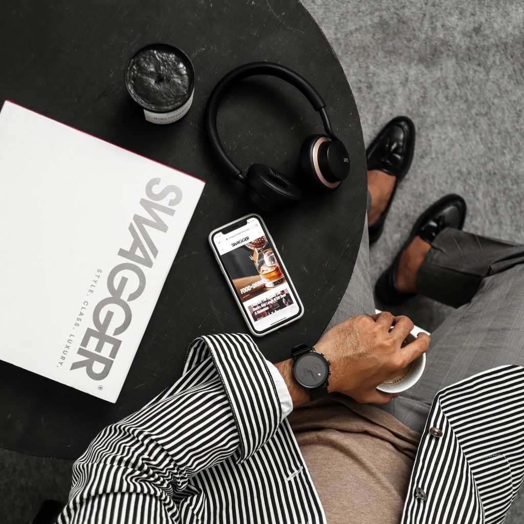 Black Round Coffee Table