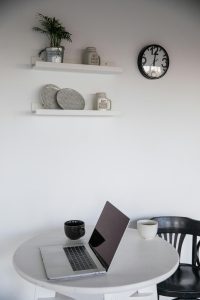 Read more about the article Black Round Coffee Table